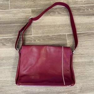 dunhill messenger flap bag crossbody burgundy